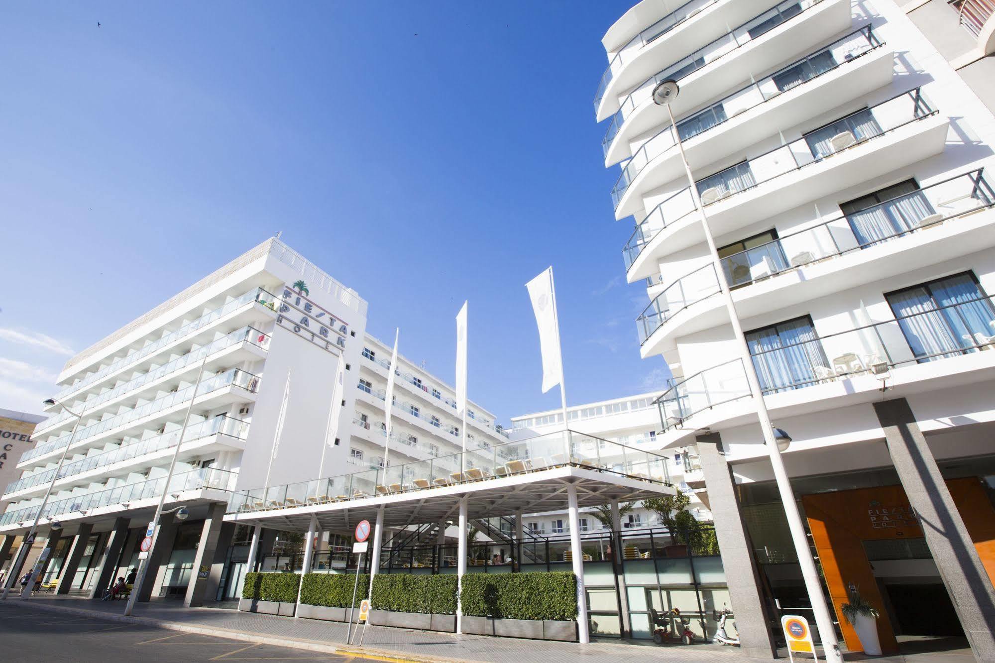Port Fiesta Park Hotel 3*